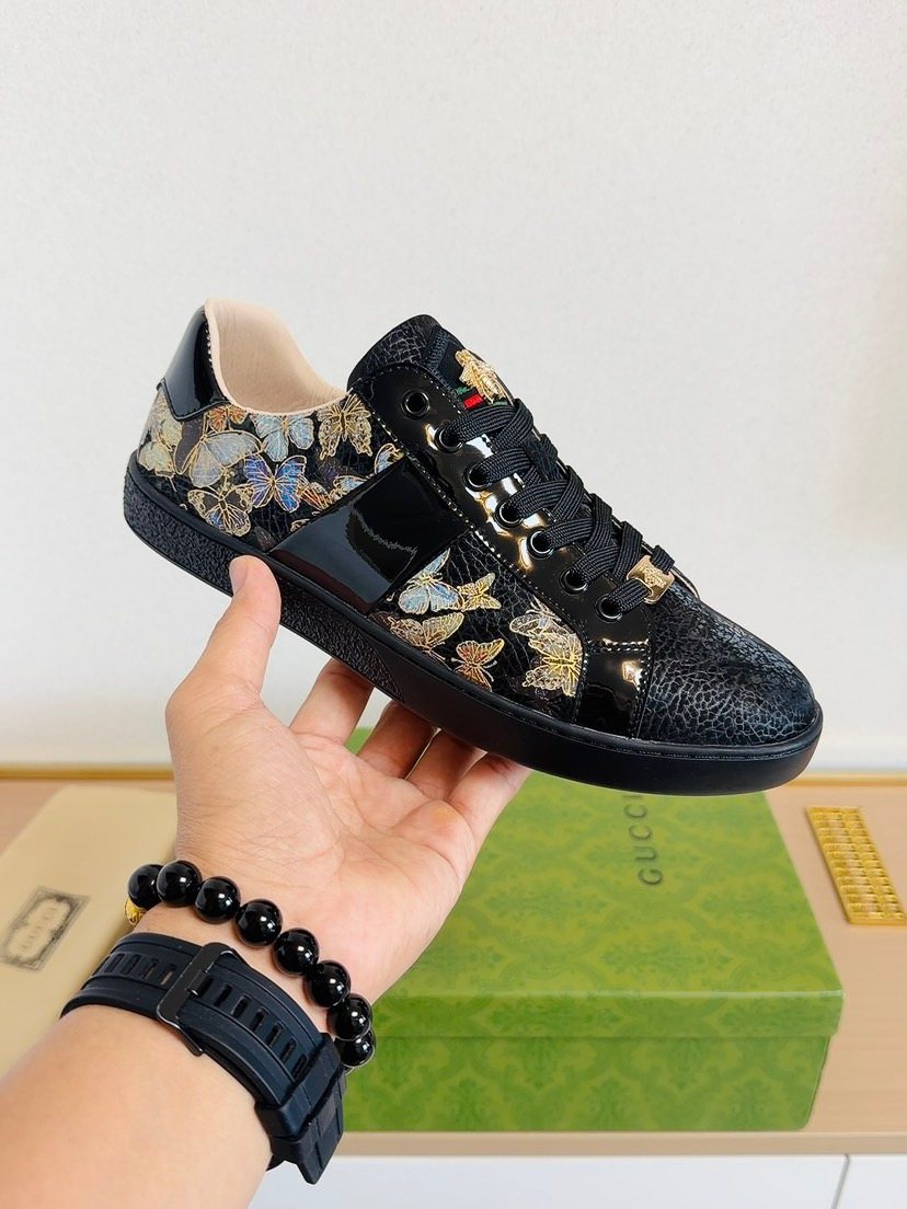 Gucci Floral Panel Sneakers