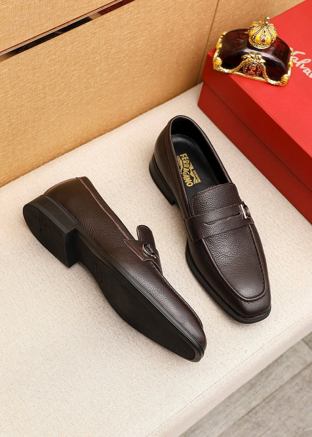 Ferragamo Men's Textured Metal-Accent Loafers